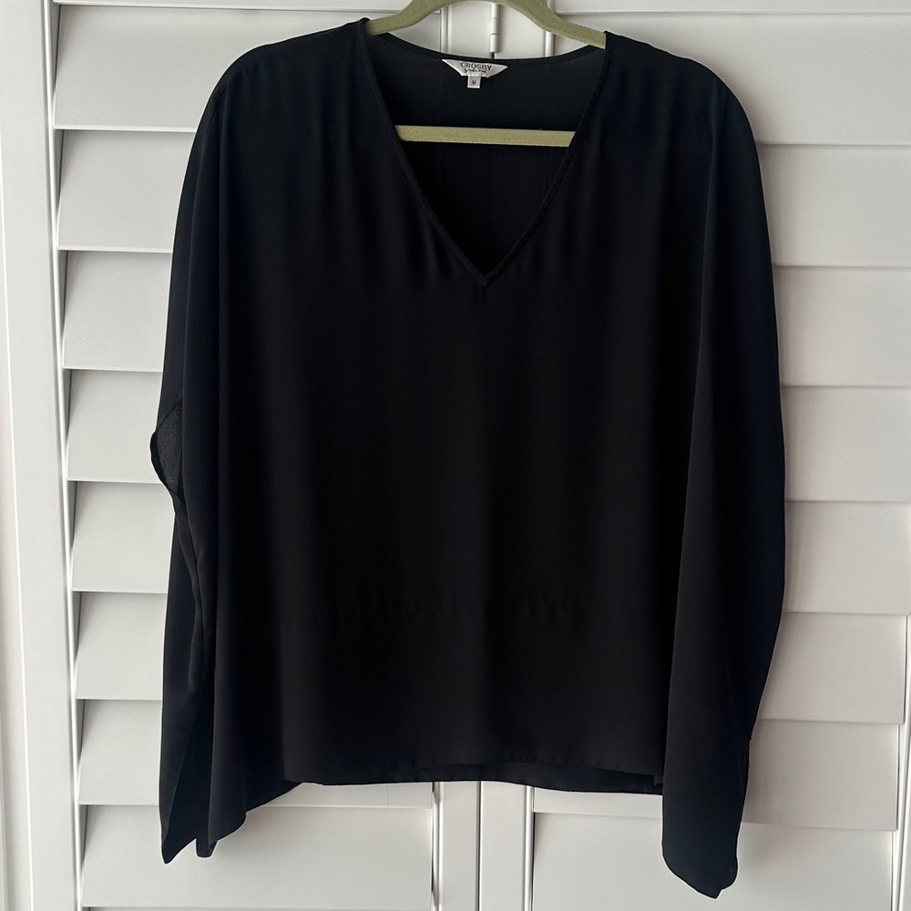 Crosby by Mollie Burch black tunic top “Maggie” size Medium excellent shape